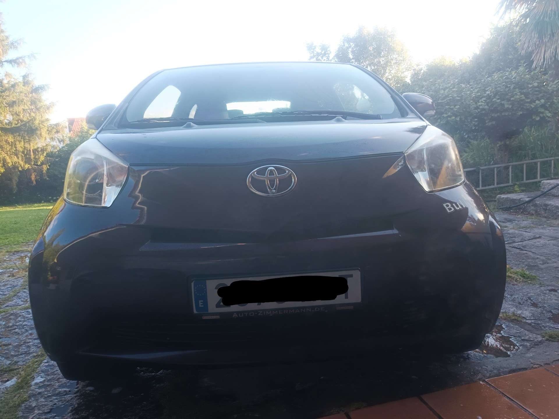 Toyota iQ 1.0 VVT-i - foto 1