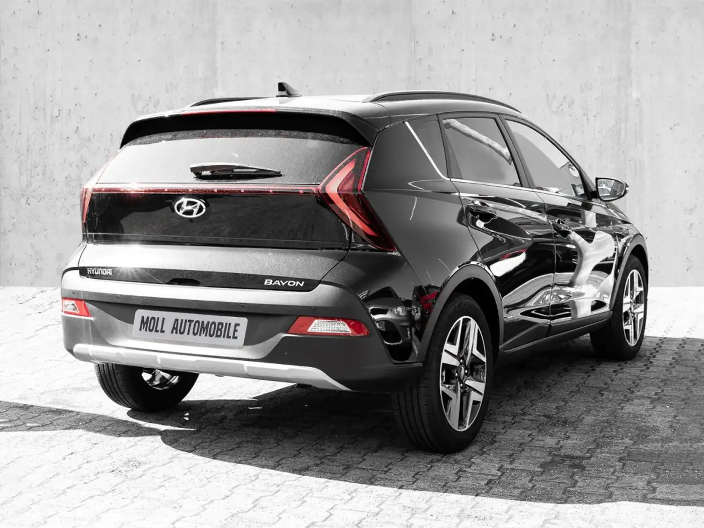 Hyundai BAYON Trend iMT⚡Assistenz-Paket⚡SOFORT VERFÜGBAR⚡ Schwarz - 2