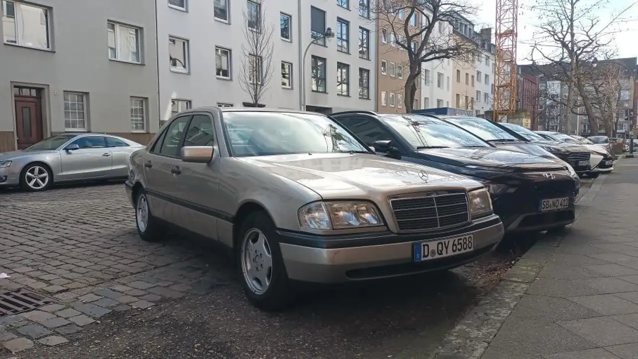 Mercedes-Benz C 220 D Classic, foto 2