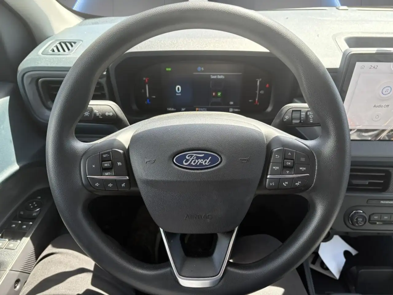 Ford Maverick снимка Ford Maverick