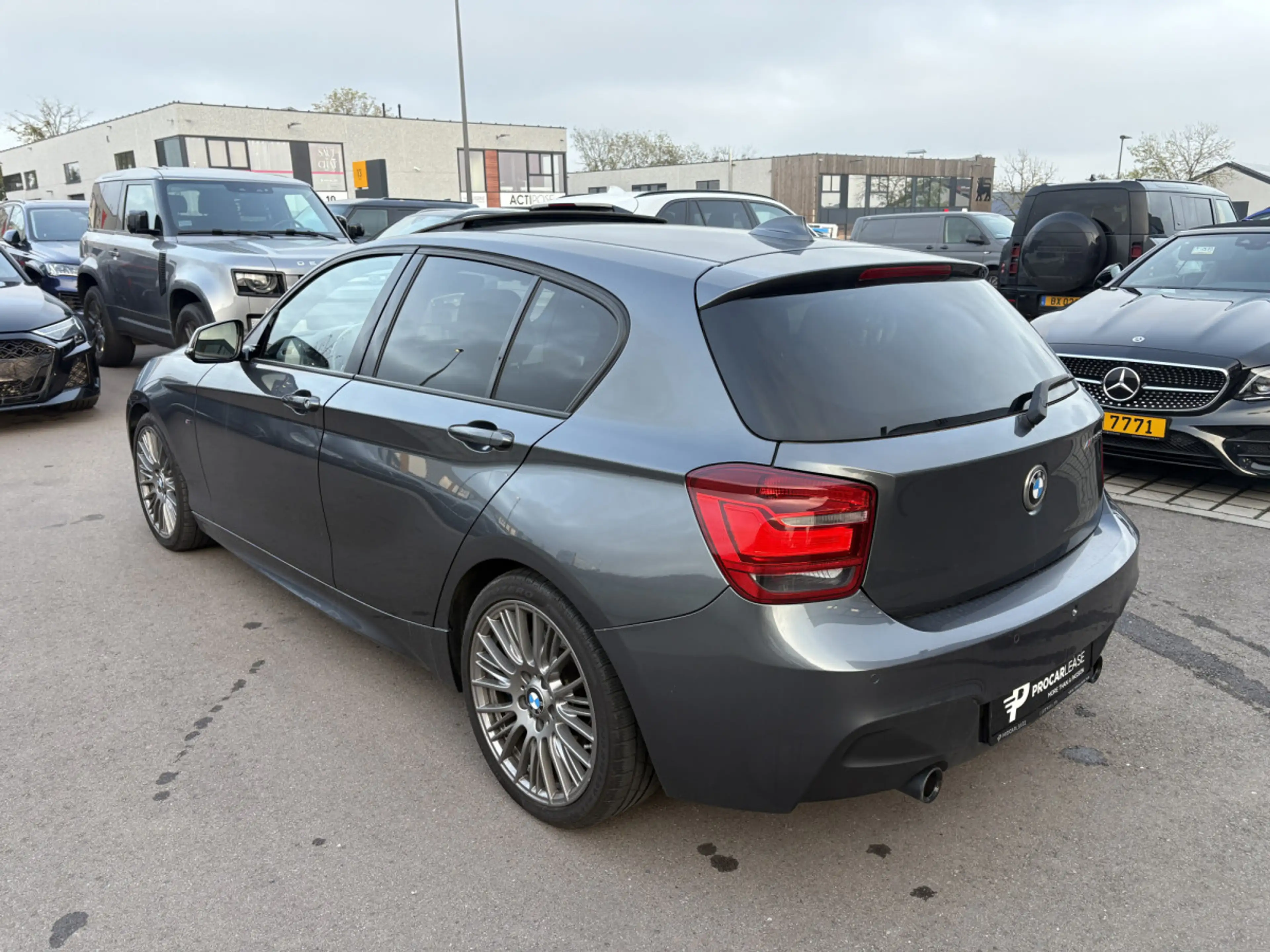 BMW 135 M M135i Xdrive/PANO/SUIVI/M SPORT/GARANTIE — photo 10