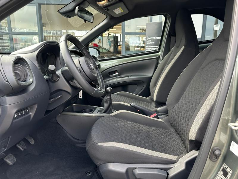 Toyota Aygo X PULSE — photo 12