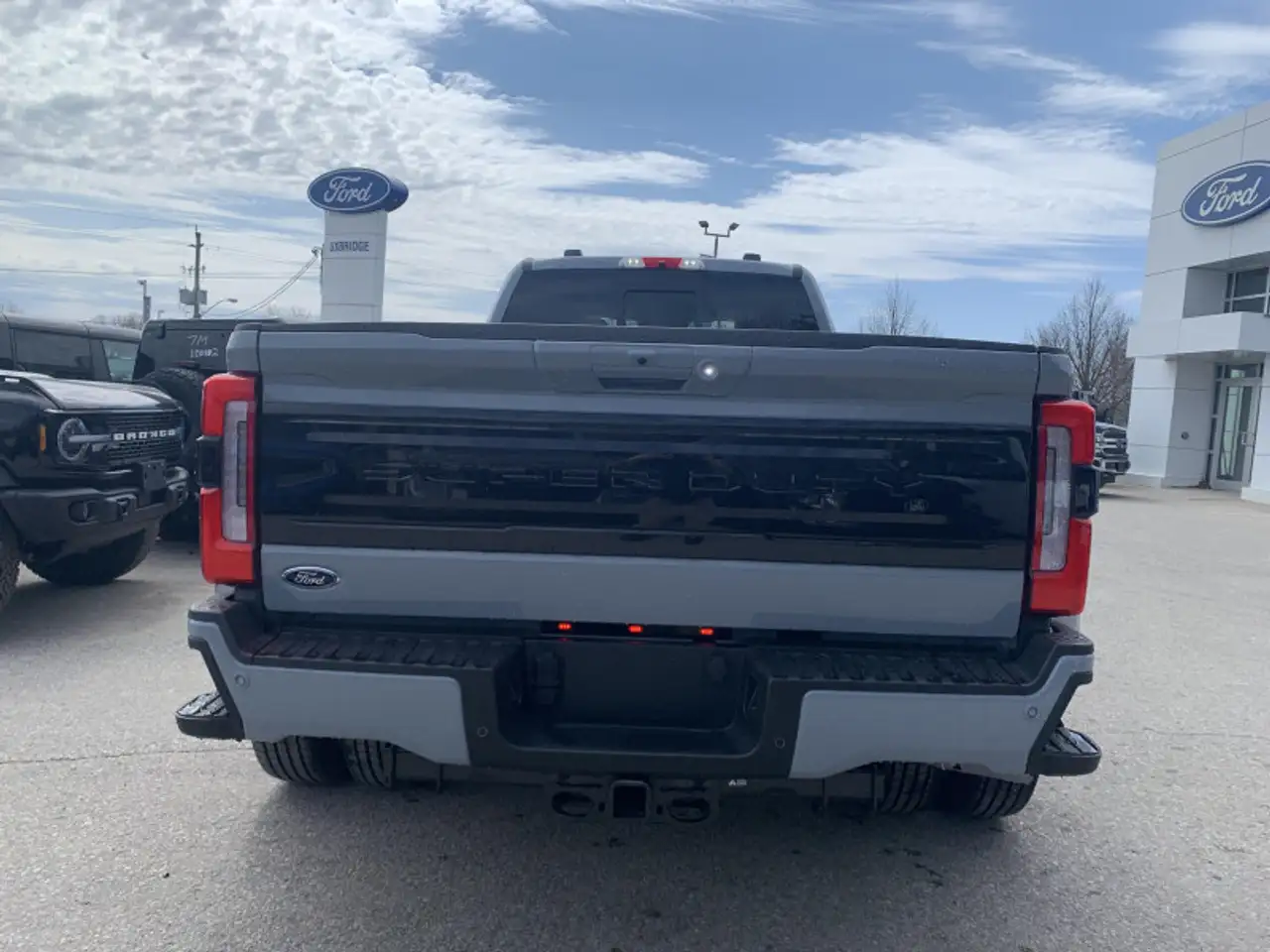 Ford F 350 снимка Ford F 350