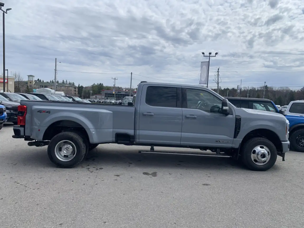 Ford F 350 снимка Ford F 350