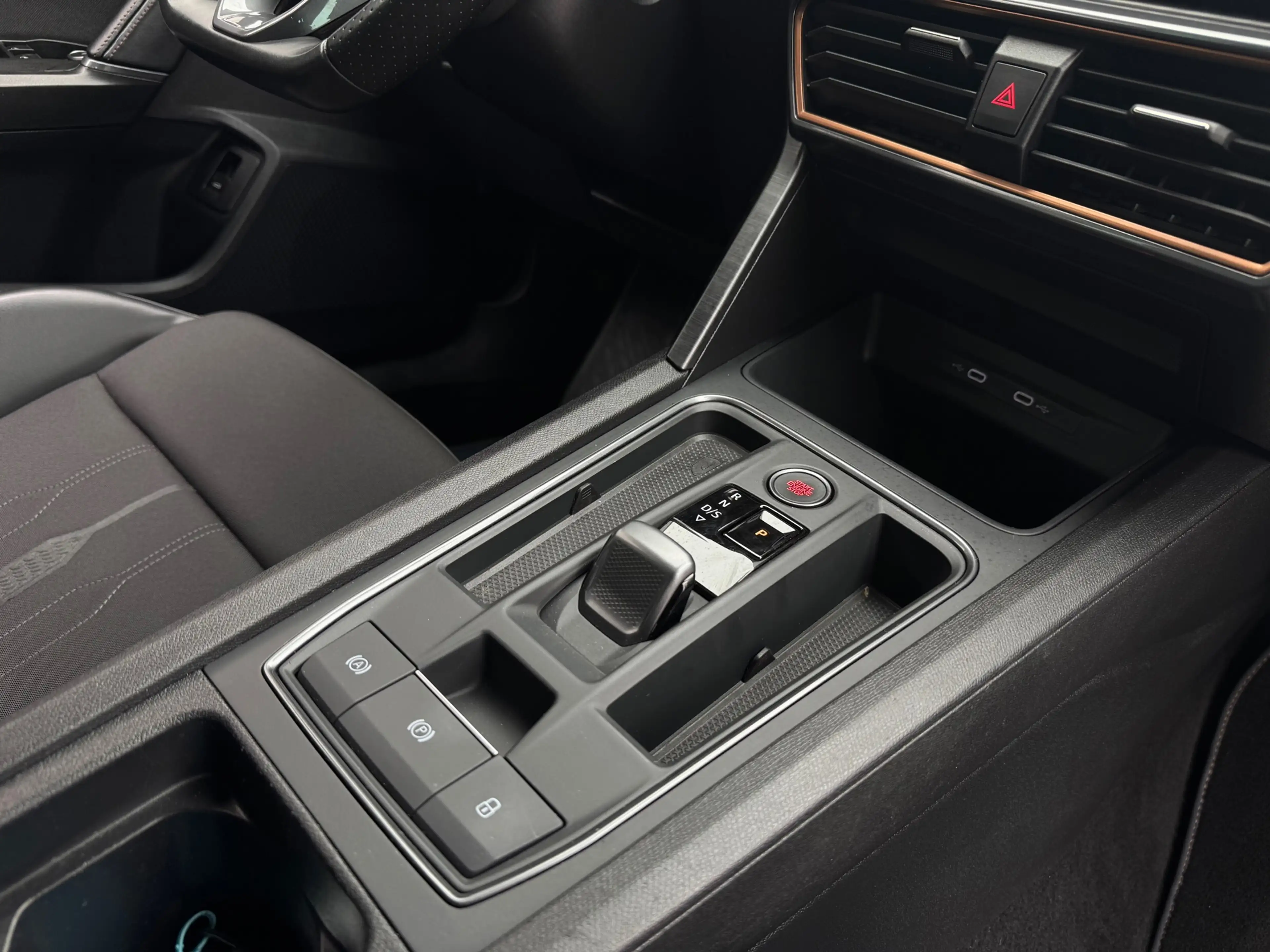 CUPRA Formentor 1.5 TSI Low hybride * Camera * Sfeerverlichting * — photo 33