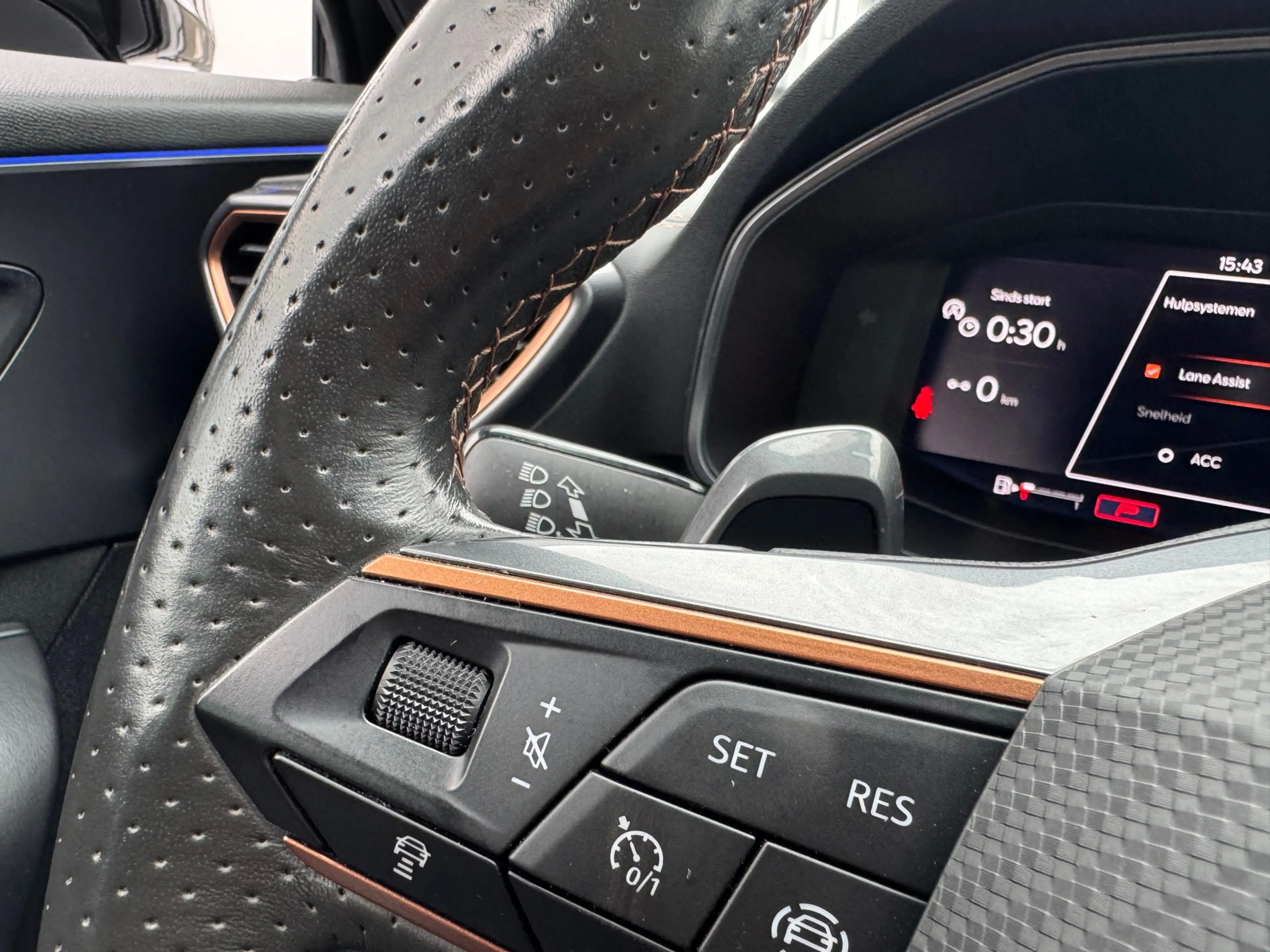 CUPRA Formentor 1.5 TSI Low hybride * Camera * Sfeerverlichting * — photo 45
