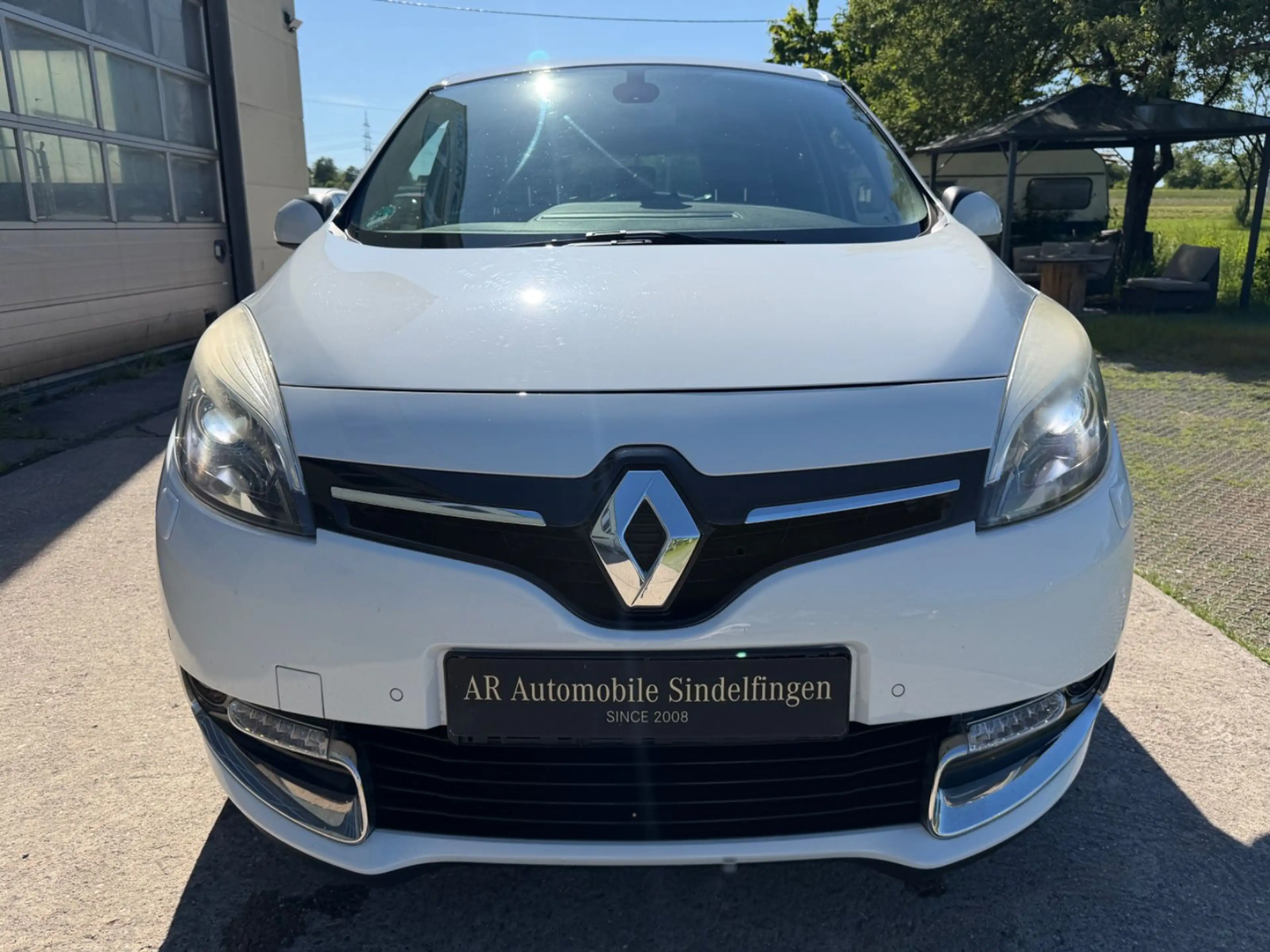 Renault Scenic 1.5 DCI*1.HAND*7-SITZER*NAVI* — photo 2