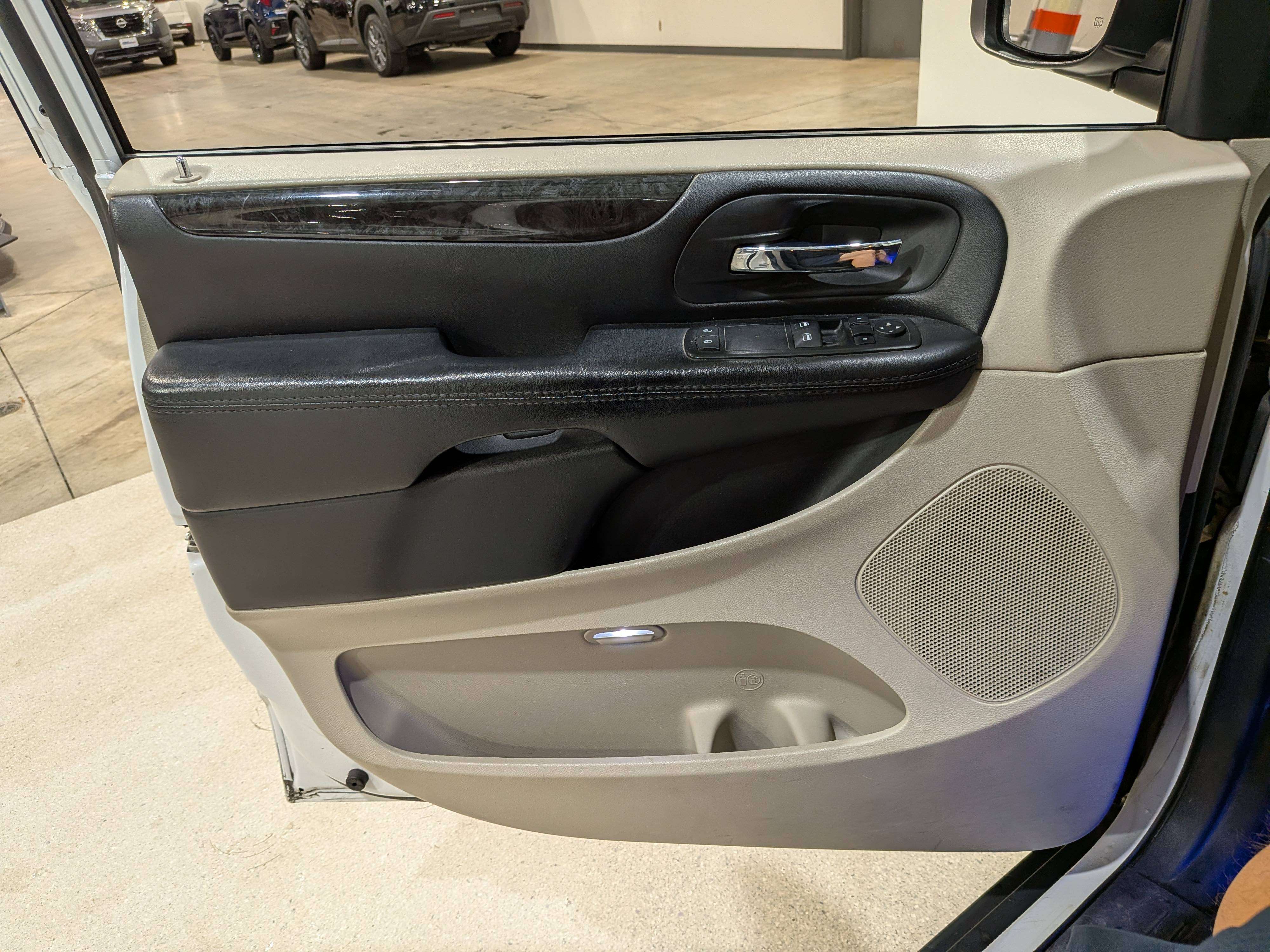 Dodge Grand Caravan 2015