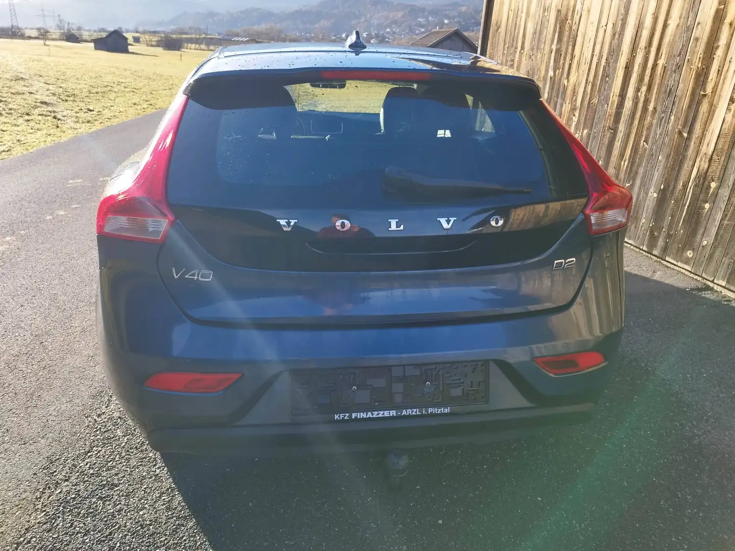 Volvo V40 V40 D2 Momentum Blau - 2