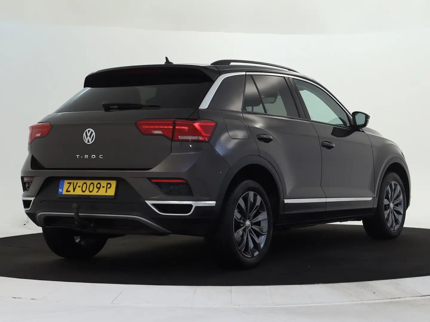 Volkswagen T-Roc 1.0 TSI Style CarPlay | El.kofferklep | Trekhaak | Braun - 2