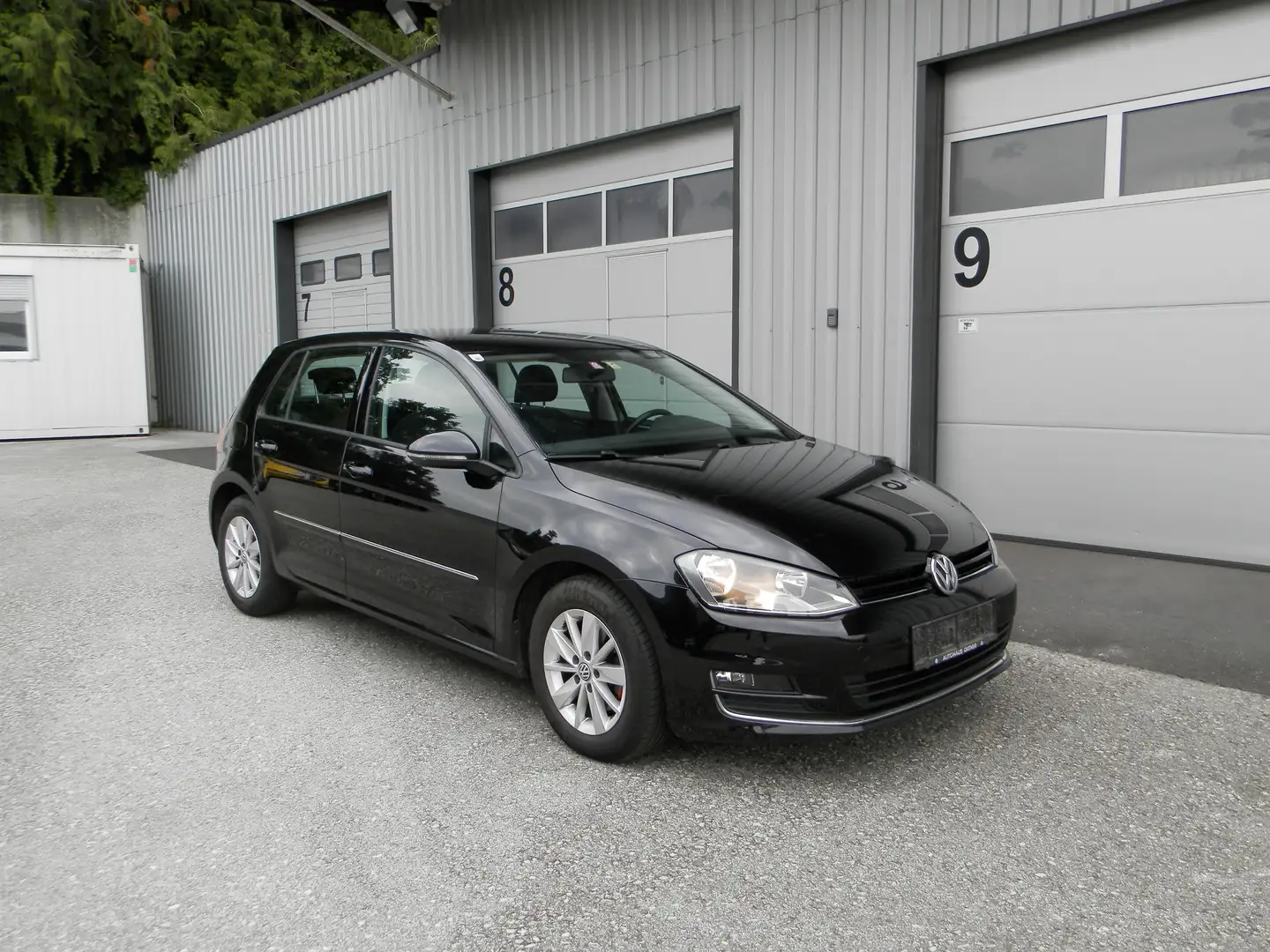 Volkswagen Golf Trendline BMT Schwarz - 2