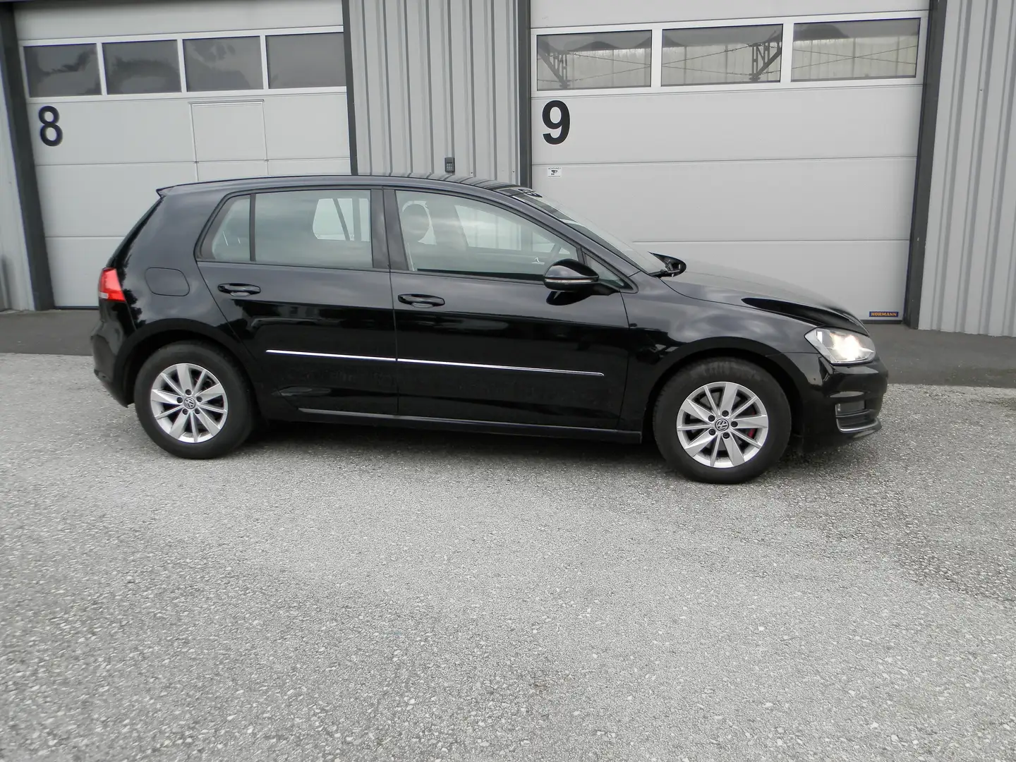 Volkswagen Golf Trendline BMT Schwarz - 1