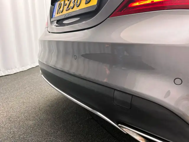 Mercedes-Benz Cla view 17