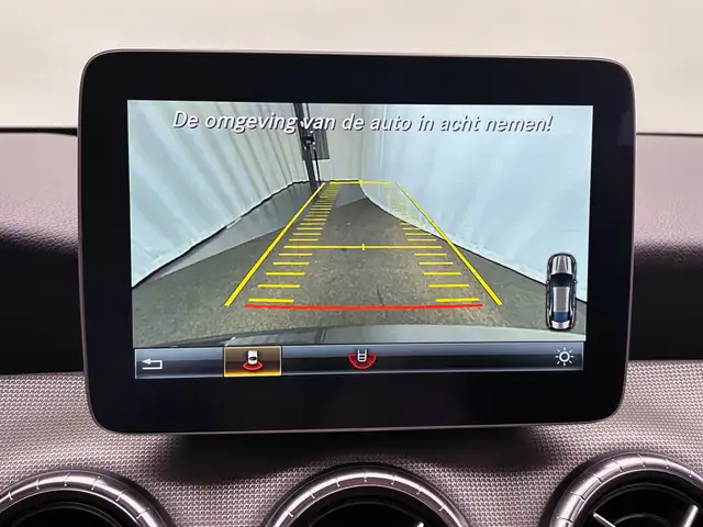 Mercedes-Benz Cla view 15
