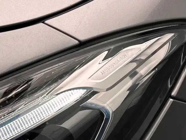 Mercedes-Benz Cla view 25