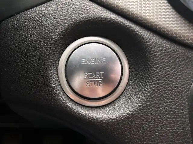 Mercedes-Benz Cla view 12