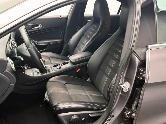 Mercedes-Benz Cla view 30