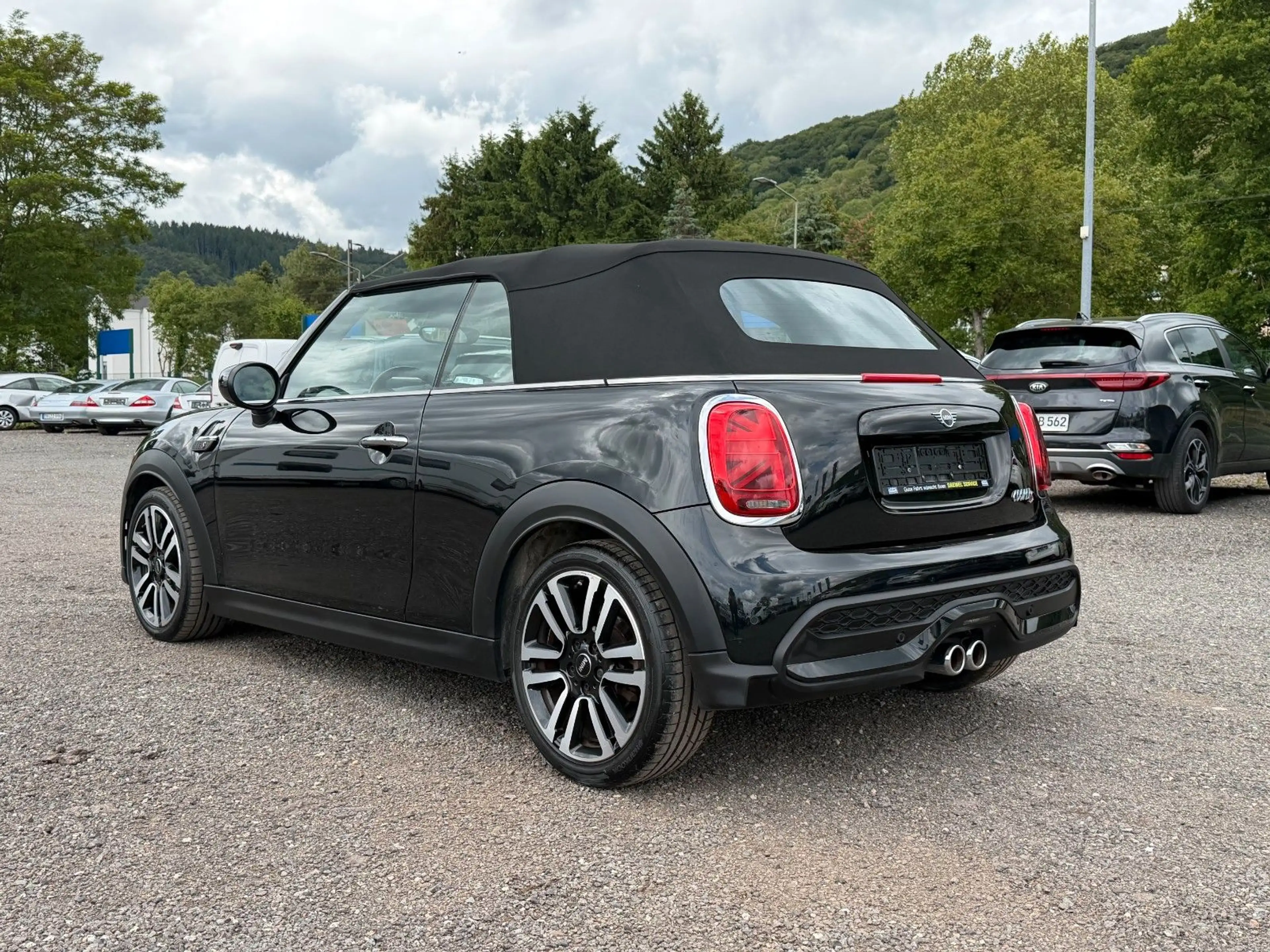 MINI Cooper S Cabrio Essential Trim *LED*NAVI*SHZ*1Hd — photo 9