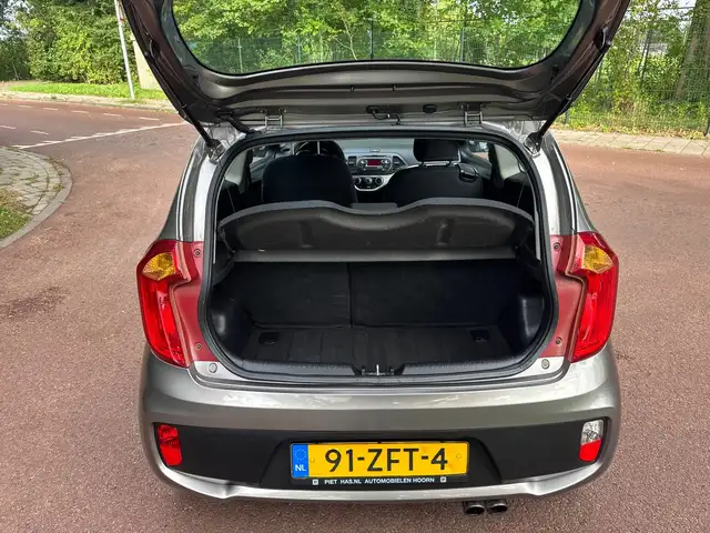 Kia Picanto view 9