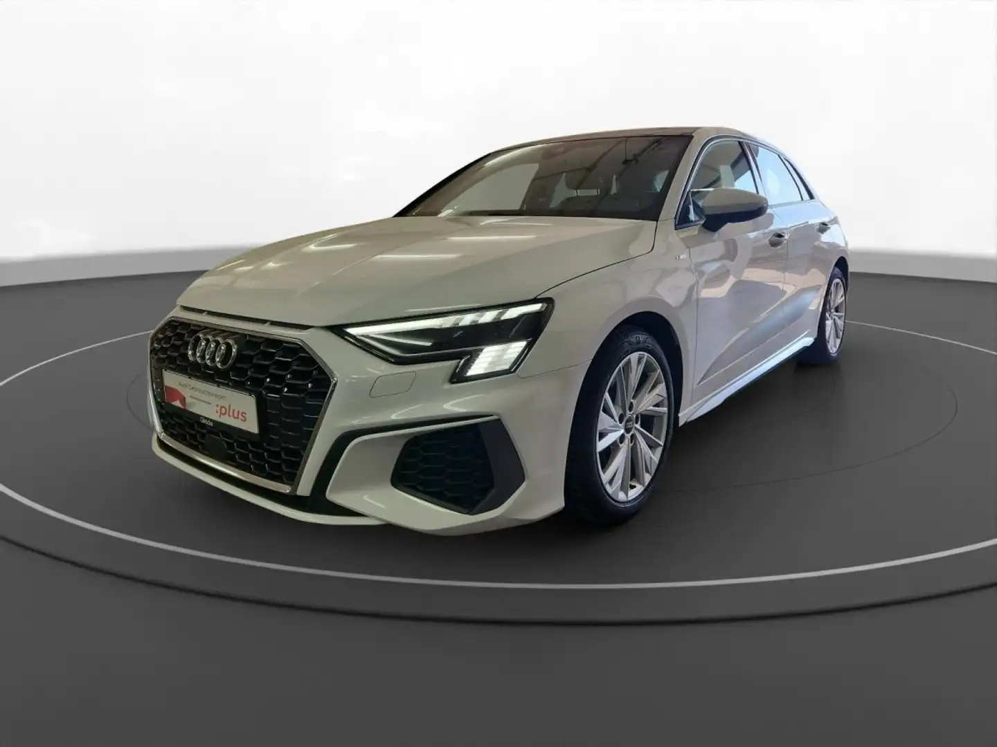 Audi A3 Sportback 30 TDI S line Pano Matrix LM 17" PDC+RFK Weiß - 1