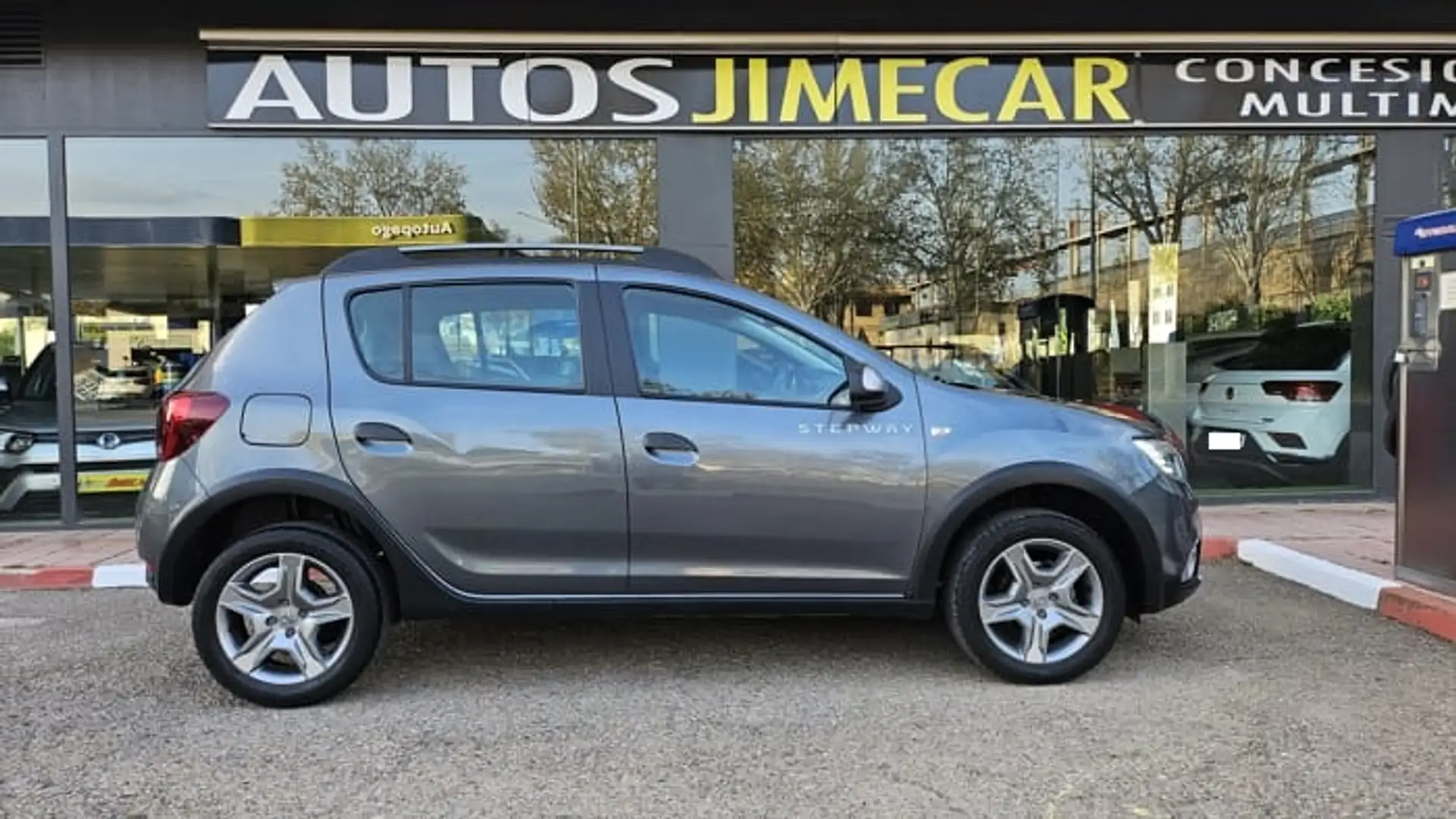 Dacia Sandero 1.5dCi Stepway Ambiance 66kW Grijs - 2