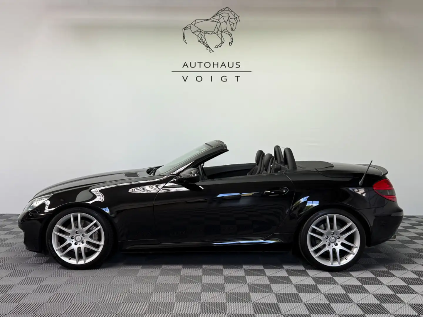 Mercedes-Benz SLK 350 Navi|Bi-Xenon|Harman-Kardon|Leder|Airsc. Чорний - 1