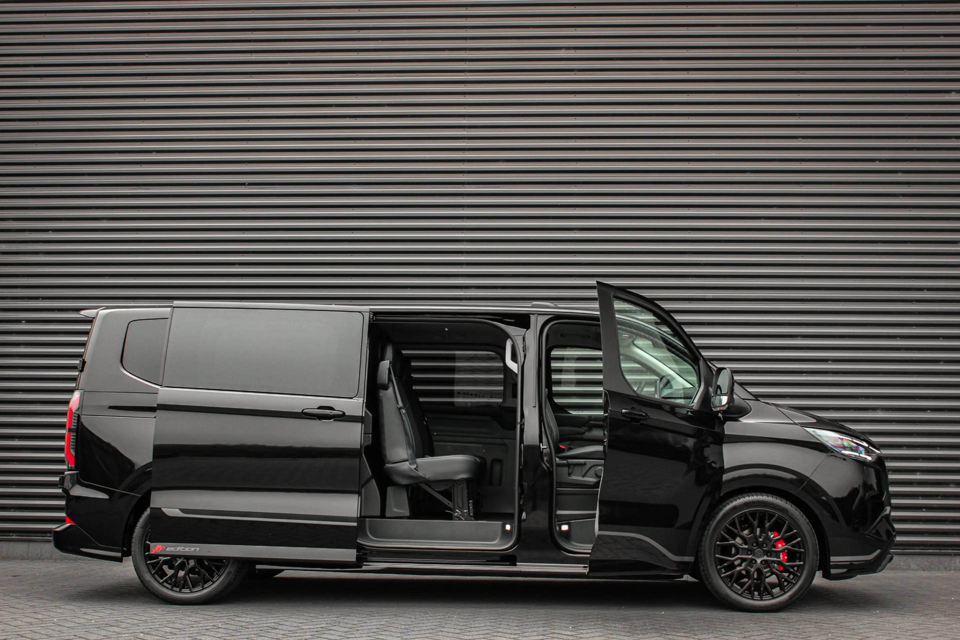 Ford E-Transit Cust. 320 L2H1 Sport 71 kWh DC DUBBEL CABINE / JB- — photo 9