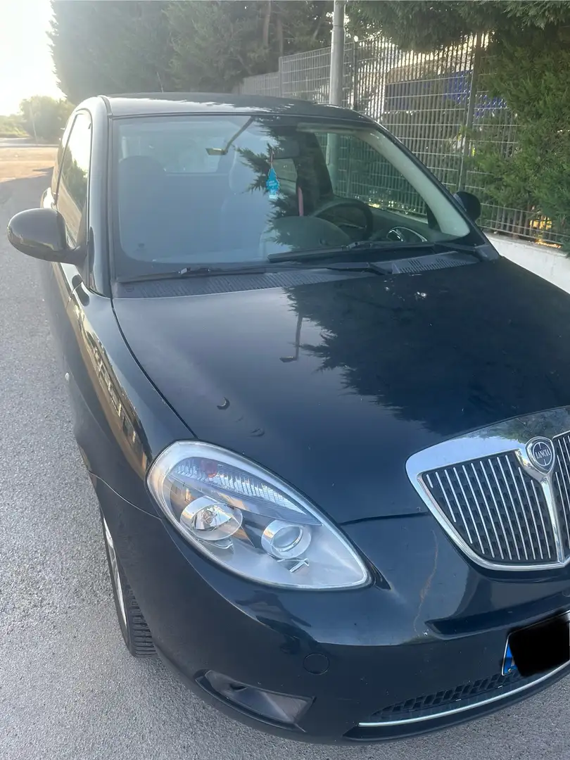 Lancia Ypsilon 1.2 8v Diva 69cv - 2