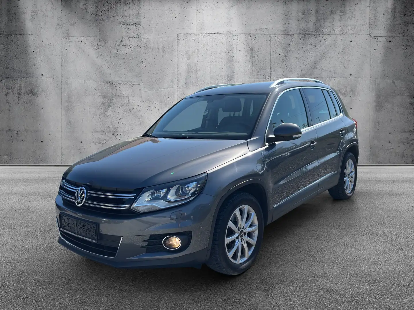 Volkswagen Tiguan Tiguan 2,0 TDI Lounge BMT, ZR neu, Garantie,... Grau - 1