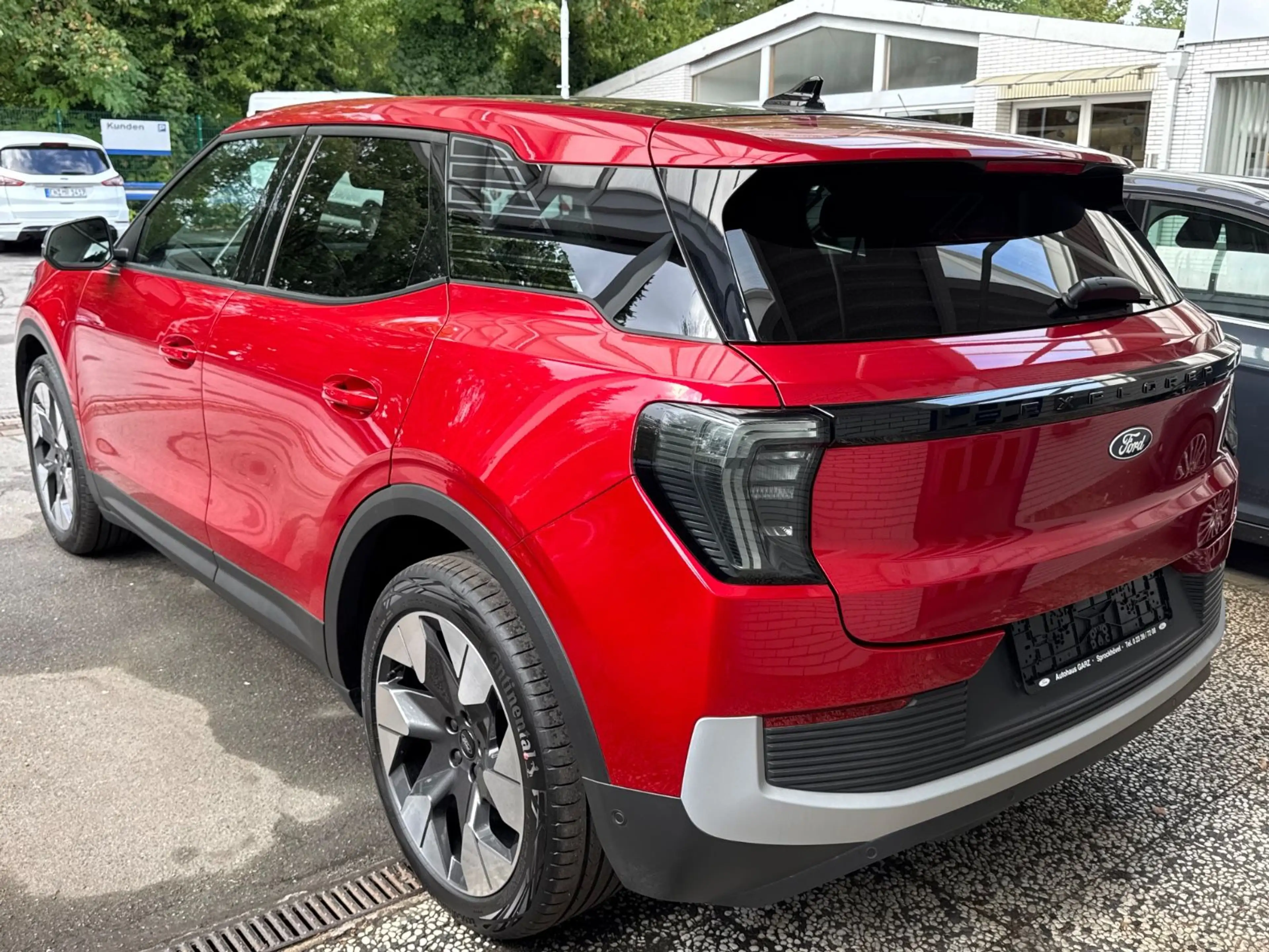 Ford Explorer Premium AWD *Panorama*Wärmepumpe* — photo 6