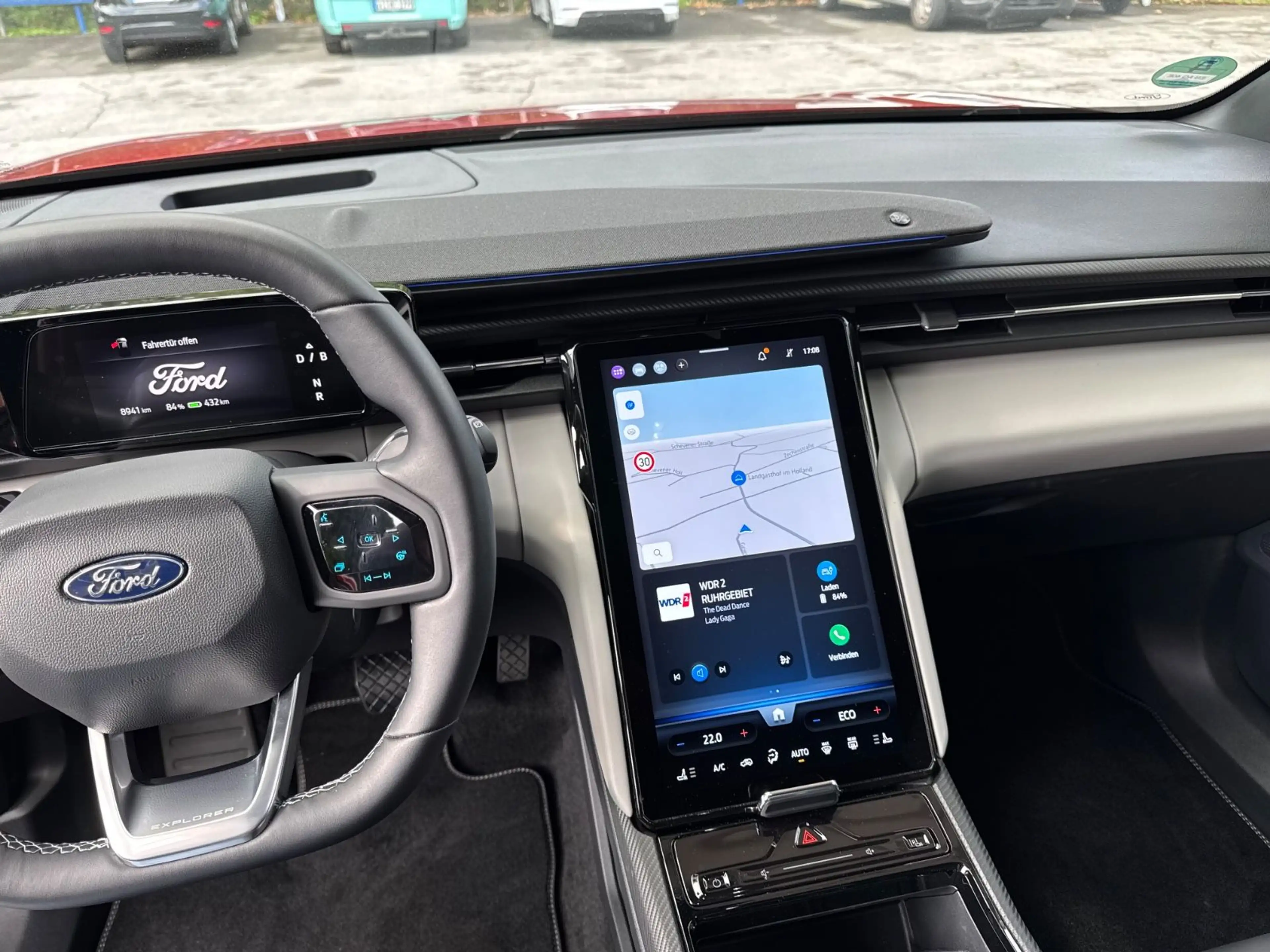 Ford Explorer Premium AWD *Panorama*Wärmepumpe* — photo 9