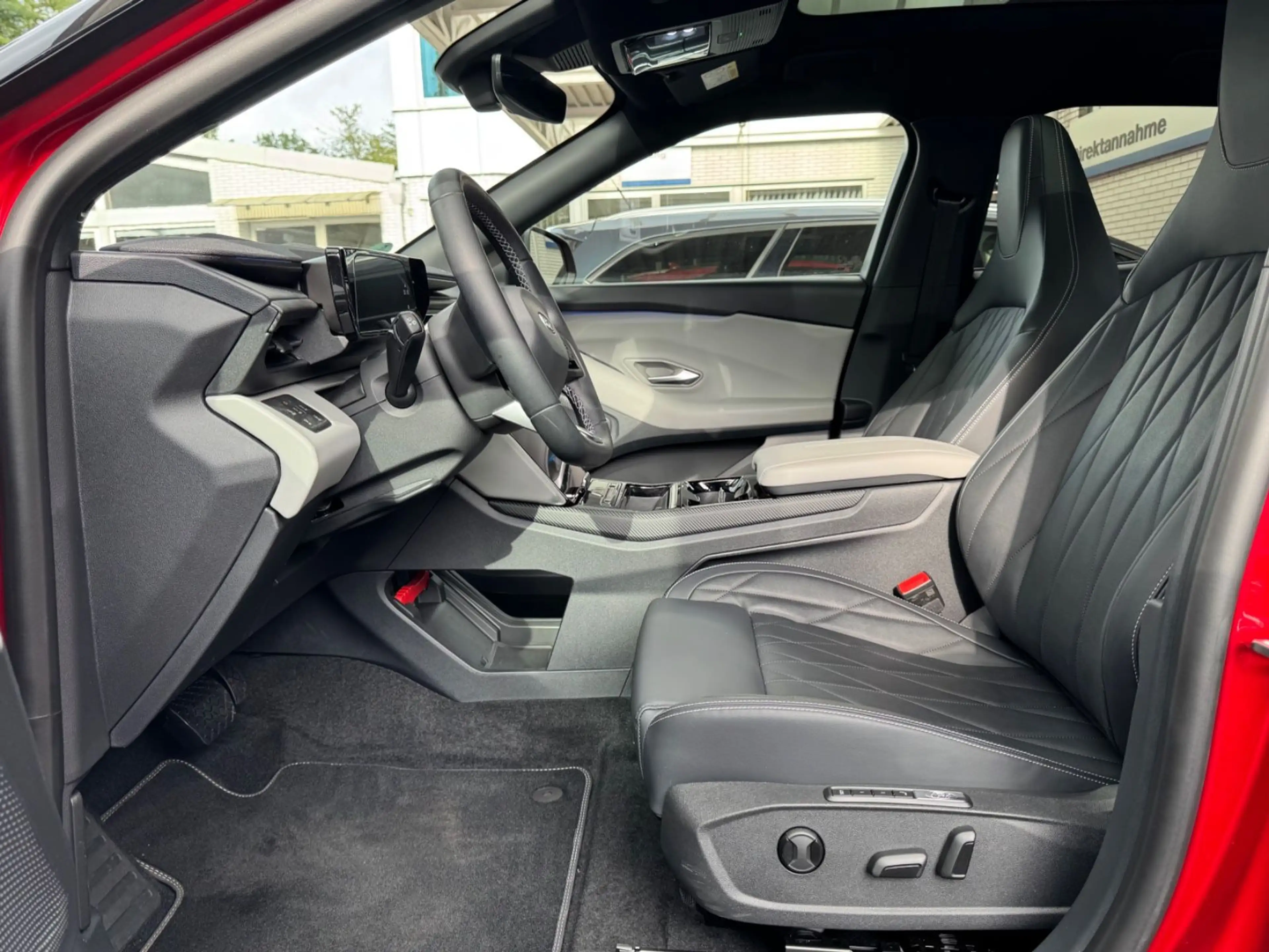 Ford Explorer Premium AWD *Panorama*Wärmepumpe* — photo 10