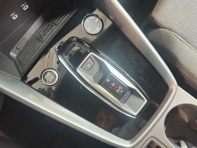 Audi A3 view 11