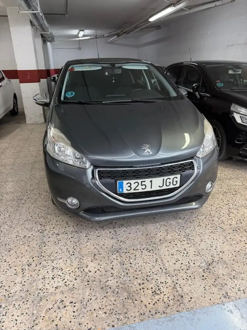 Peugeot 208 1.2 PureTech Style 82 Gris - 2
