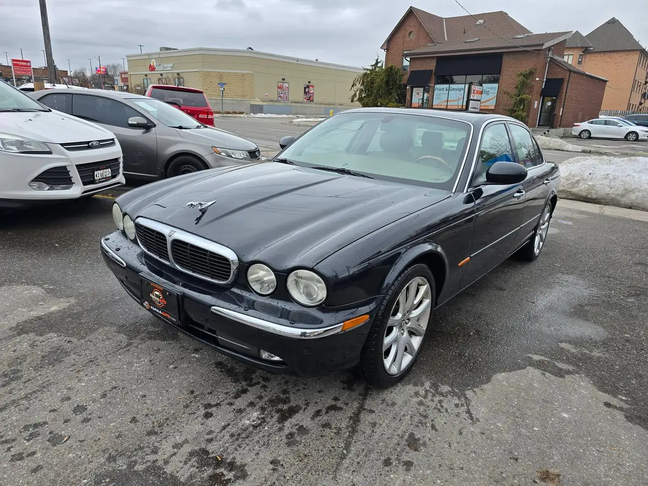 Jaguar XJ снимка Jaguar XJ