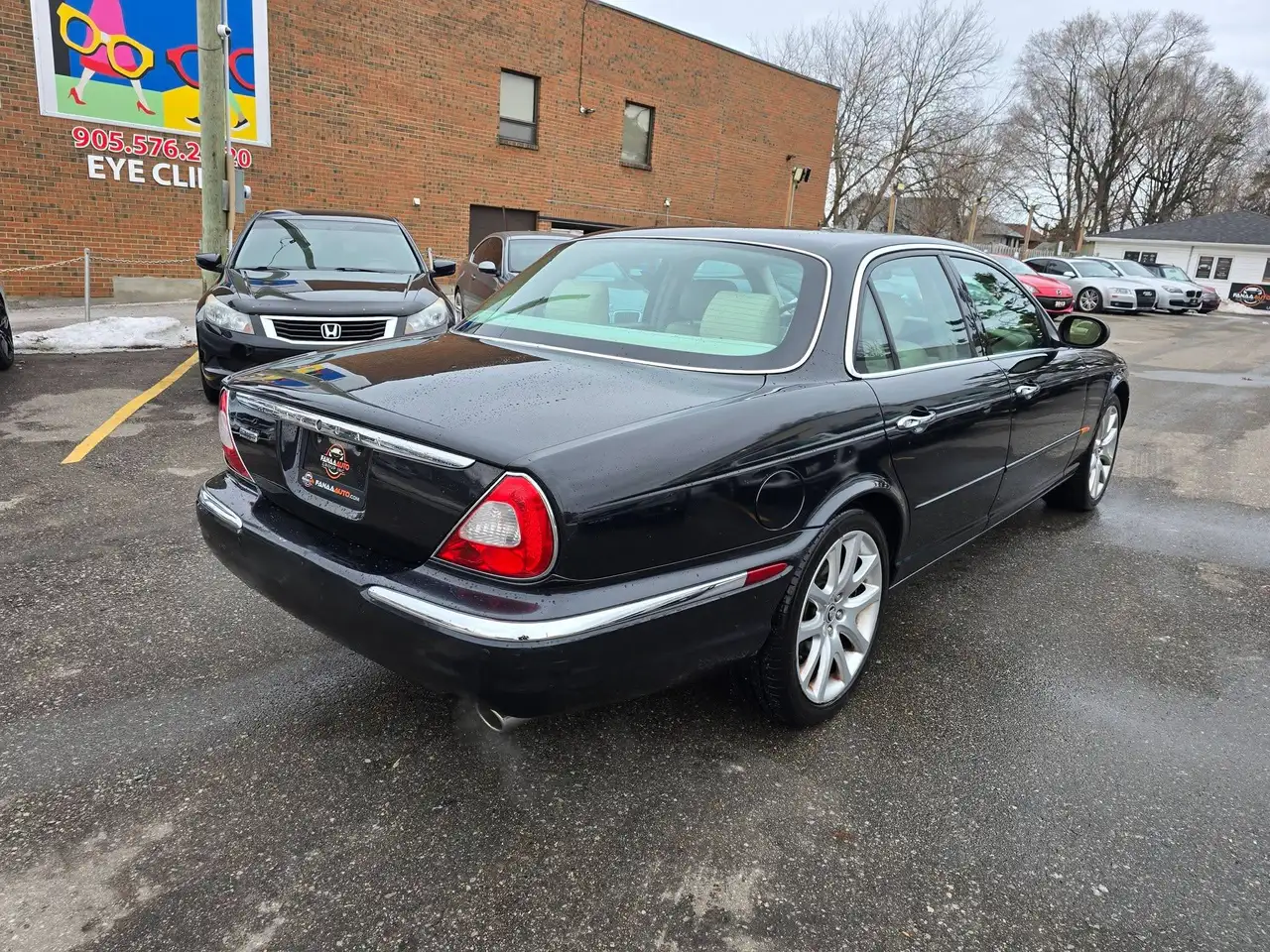 Jaguar XJ снимка Jaguar XJ