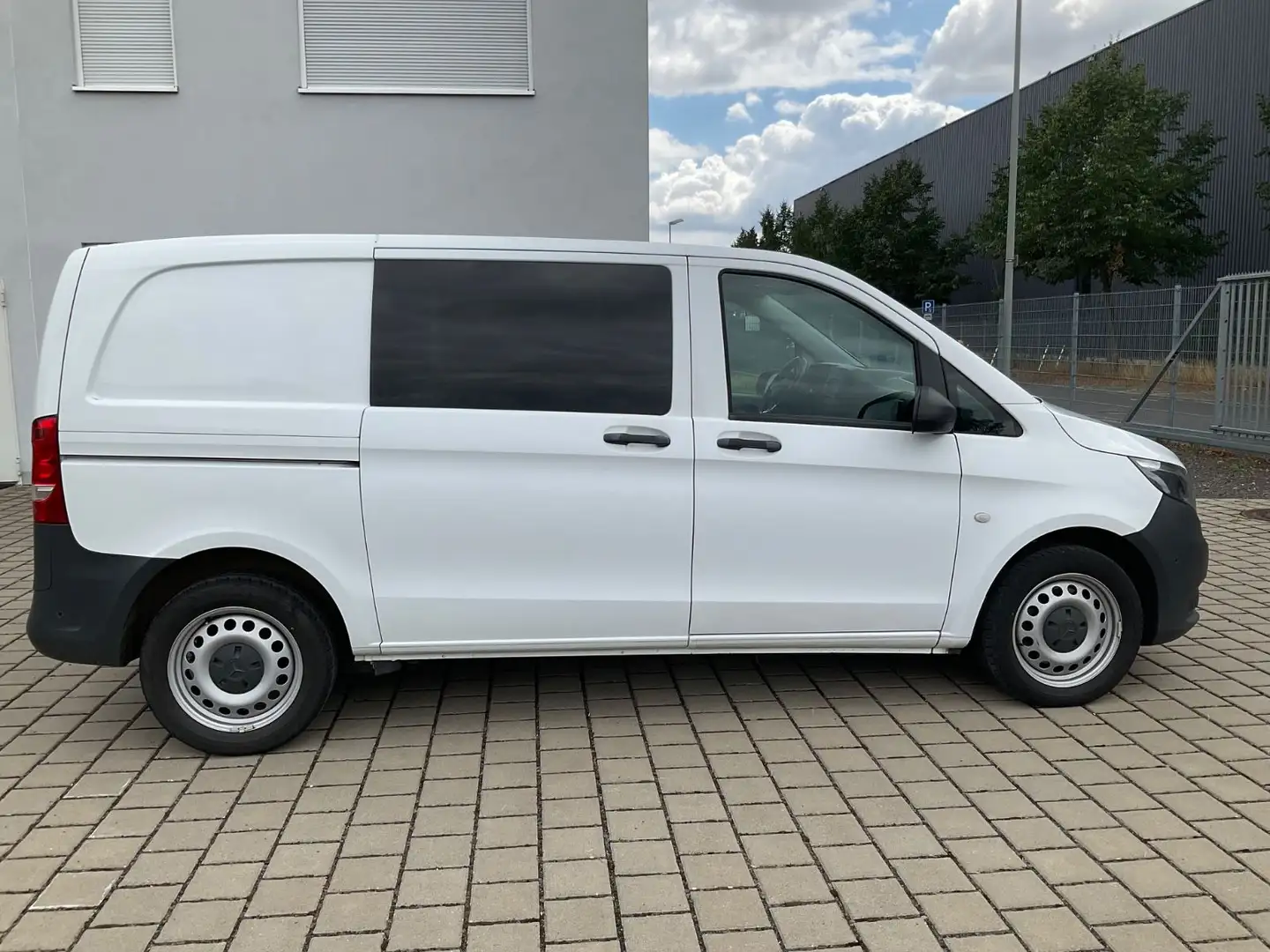 Mercedes-Benz Vito 114CDI 4x4 kompakt Automa,Nav,Stand+SORTIMO Blanc - 2