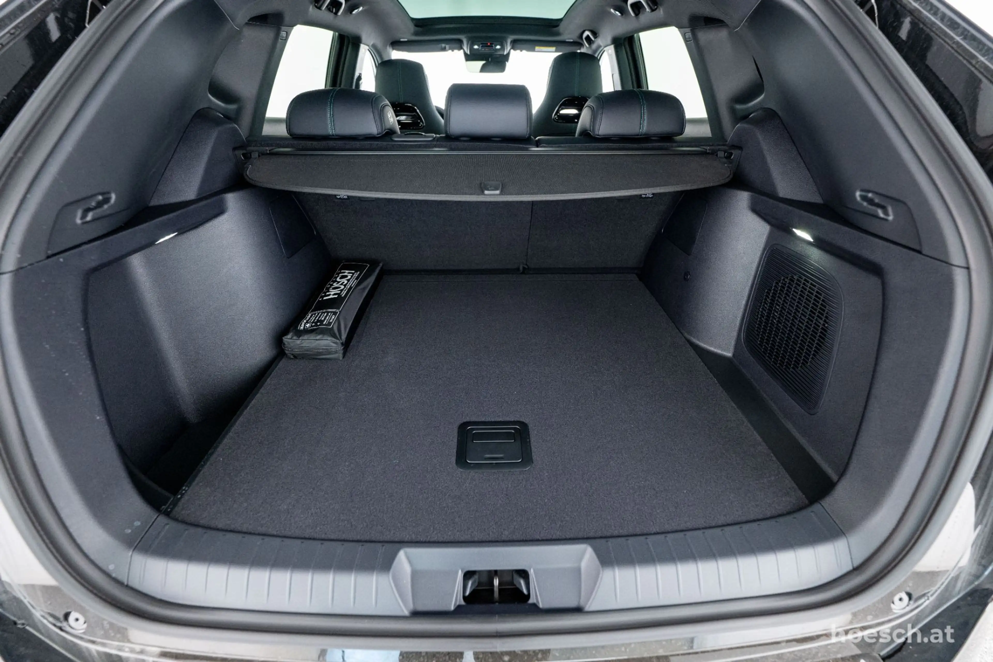 BYD Seal U DM-i BOOST HEAD-UP PANO LEDER !LAGERND! — photo 8