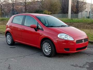 Grande Punto III 2005 5p 1.4 Dynamic 77cv