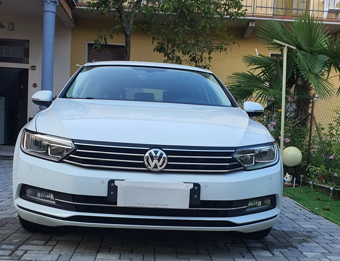 Volkswagen Passat Variant 2.0 tdi Highline 4motion 150cv - 1