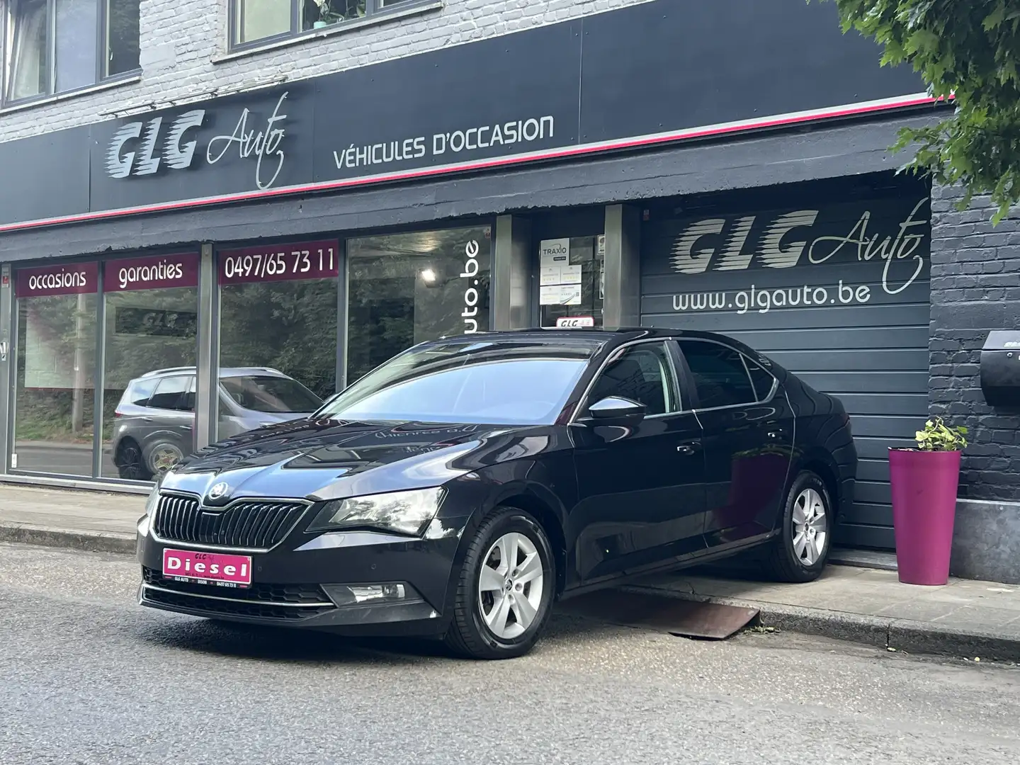Skoda Superb Superb 1.6 CR TDi Style Black - 1