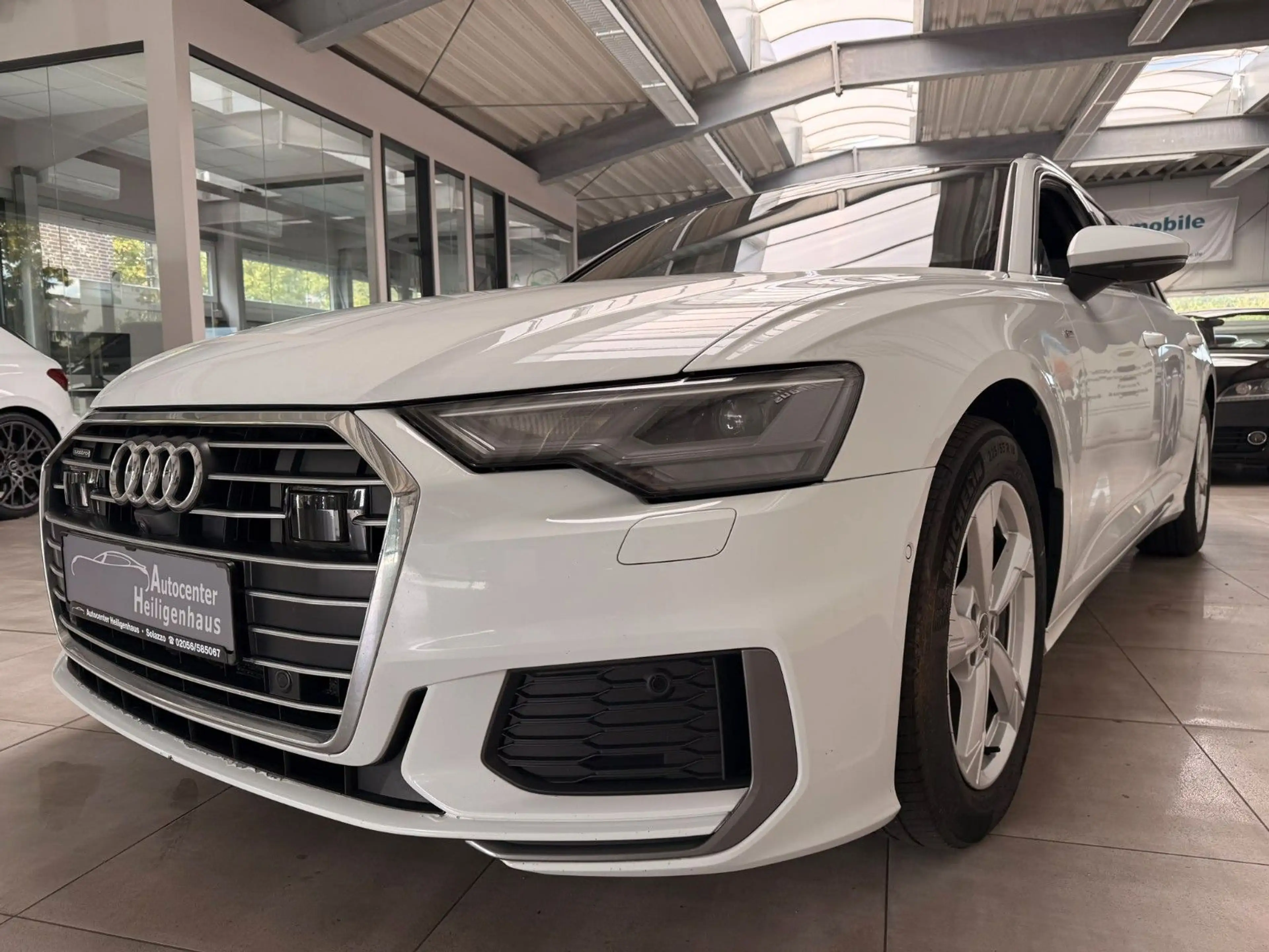 Audi A6 Avant 40 TDI quattro Pano Head-Up Leder AHK — photo 9