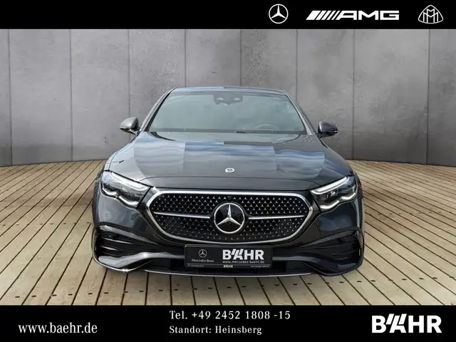 Mercedes-Benz E-Class view 7