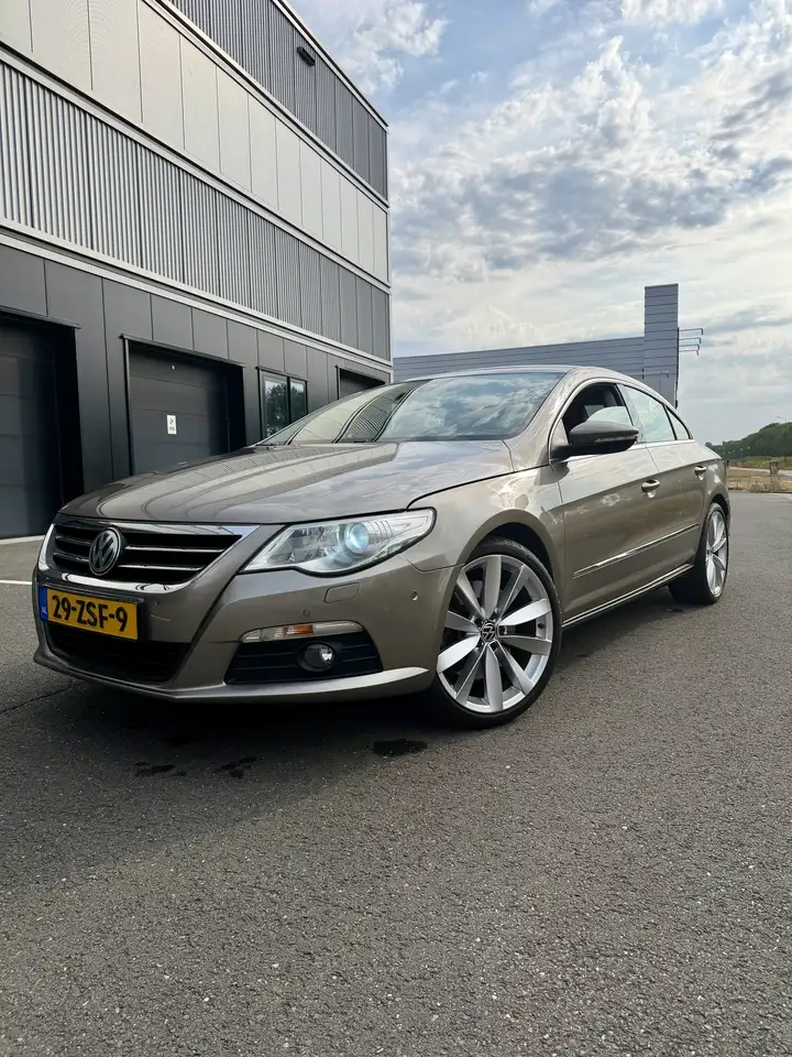 Volkswagen Passat CC