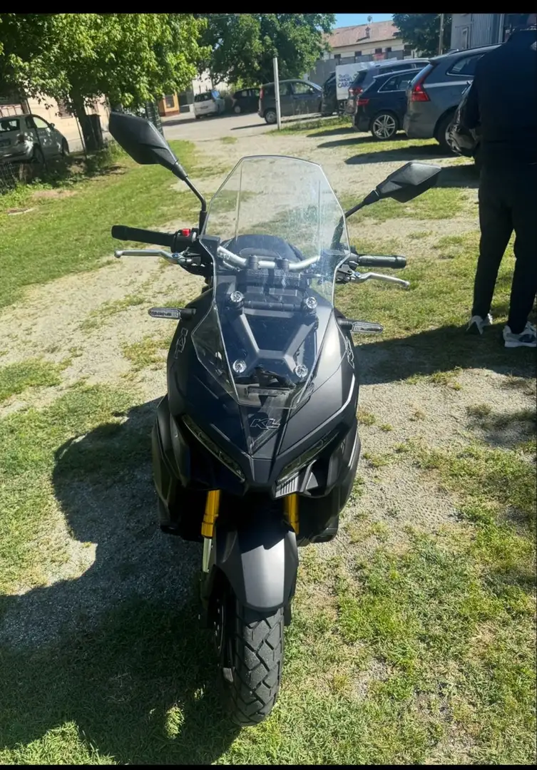 KL Motors Brera X 300 - 1