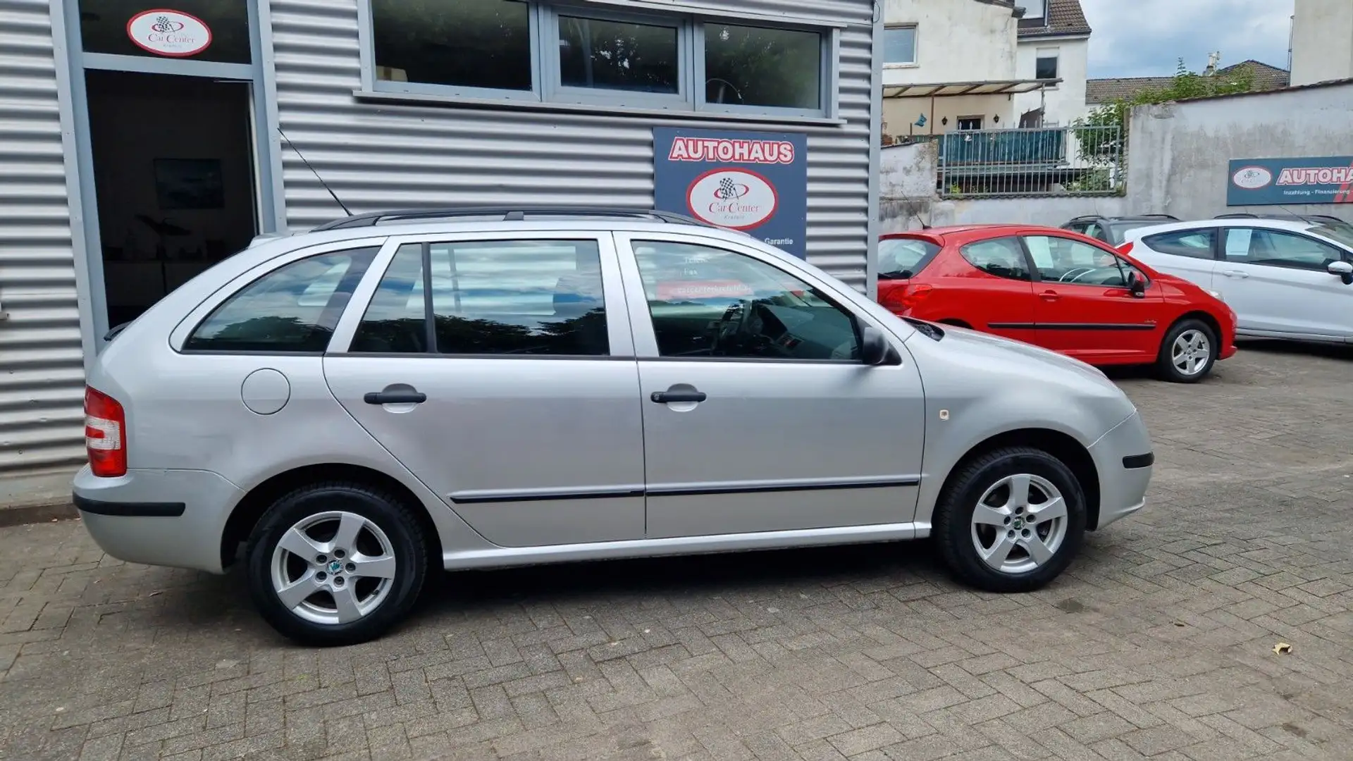 Skoda Fabia Combi 1.2 12V ALLWETTER Grijs - 2