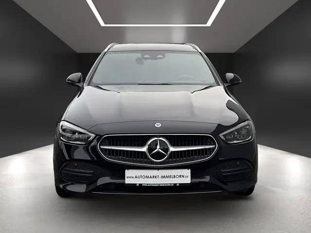 Mercedes-Benz C-Class view 8