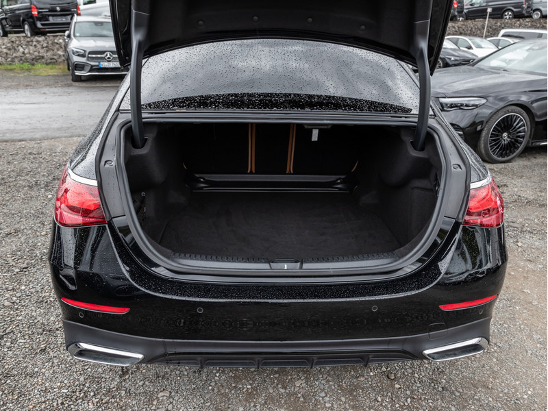 Mercedes-Benz E 200 4MATIC Limousine AMG-Sport+Burm+Pano+Super — photo 6