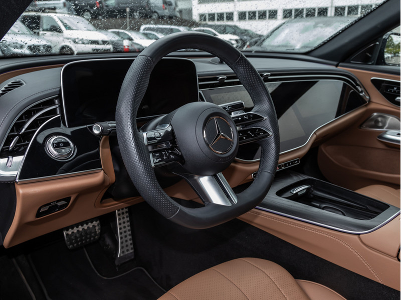Mercedes-Benz E 200 4MATIC Limousine AMG-Sport+Burm+Pano+Super — photo 10