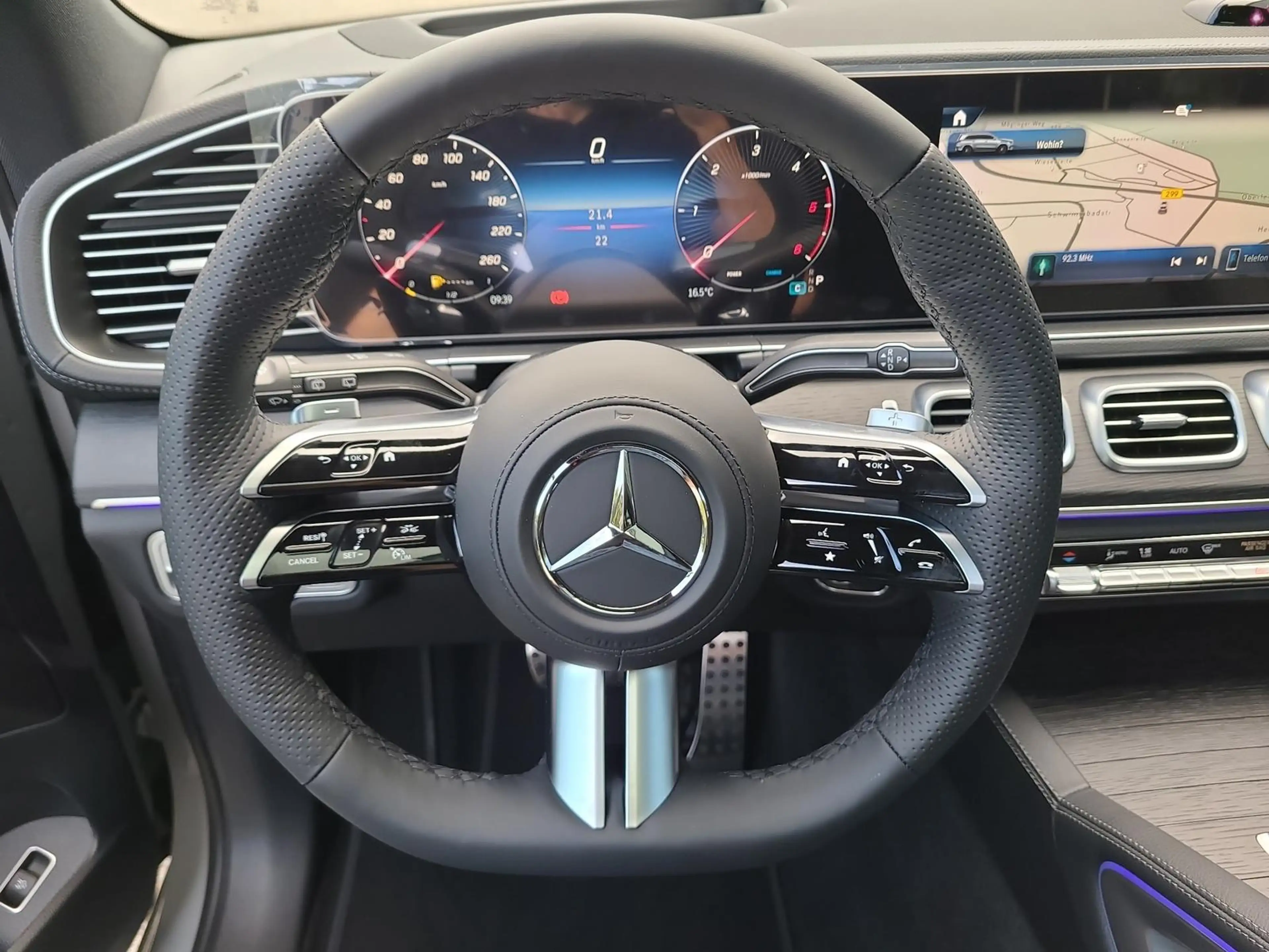 Mercedes-Benz GLS 450 d 4Matic AMG+AHK+Ultimate+Distron.+StHeiz — photo 15